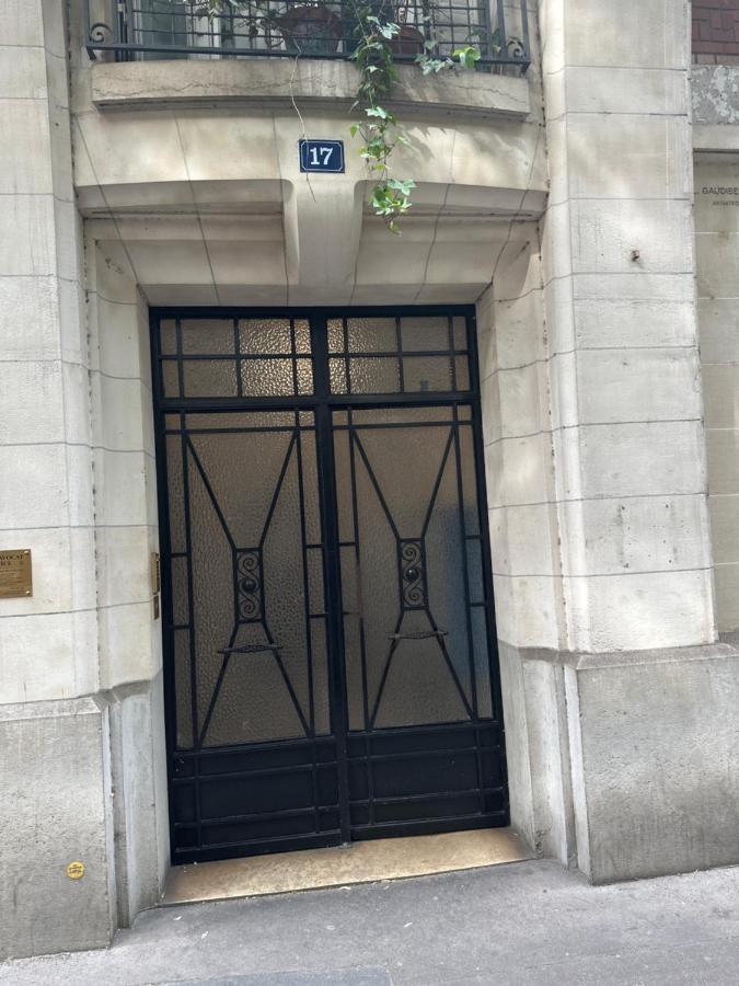 Tour Eiffel Beaugrenelle Convention Paris Apartment Exterior photo